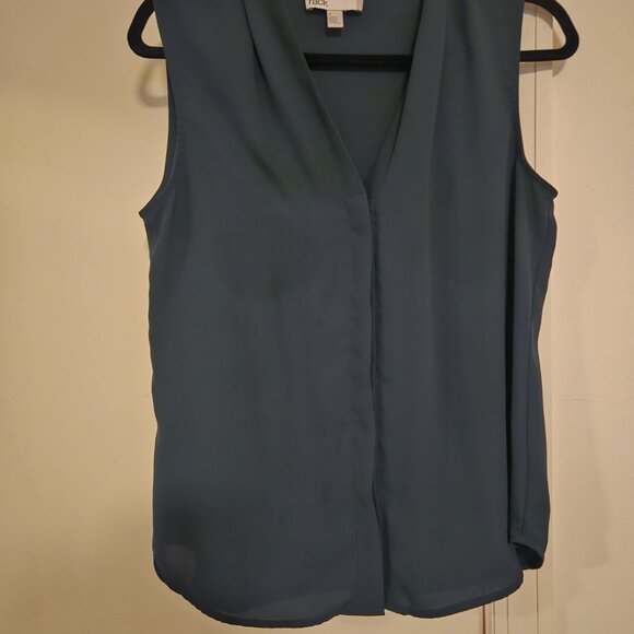 NORDSTROM RACK V-Neck Sleeveless Woven Shell TopGREEN PONDEROSA, Size Small - Picture 4 of 6